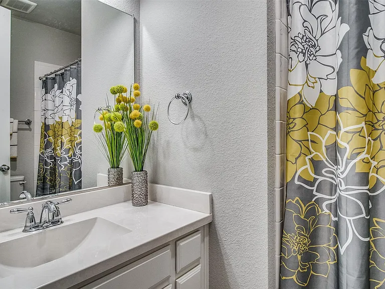 3521 Washington Dr — Photo 14