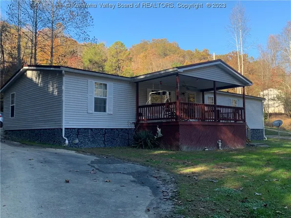 1086 Spars Creek Rd, Danville, WV 25053