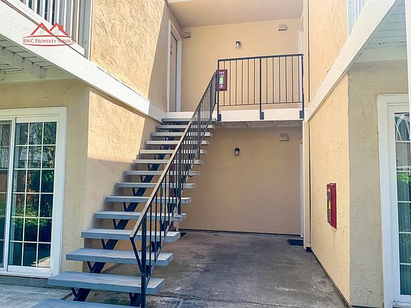 4th image of 330 Sierra Vista Ave #9