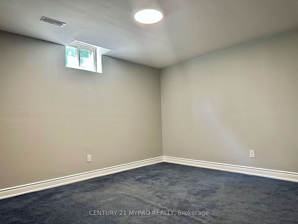 2nd image of 91 Grey Alder Ave