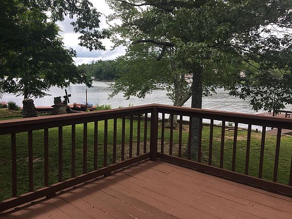 3rd image of 1136 Hileah Dr