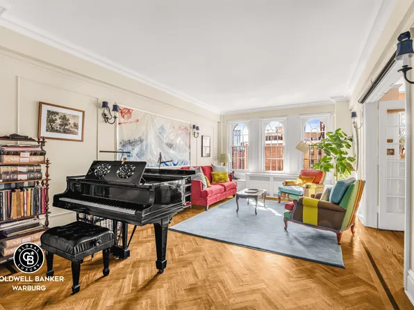 221 West 82nd Street image 1 of 11