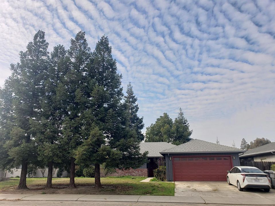 2nd image of 515 Huntington Dr