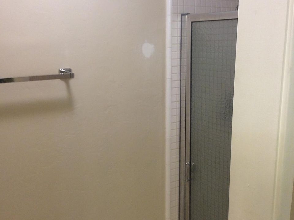 1st image of 858 Opal Dr