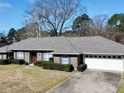 1215 Cliffdale Dr, Clinton, MS, 39056