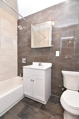 Rented by Compass | media 14