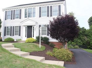 151 Foxchase Dr, Canonsburg, PA 15317