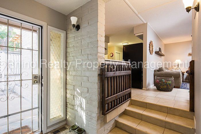 1st image of 1800 Glorieta St NE APT 1