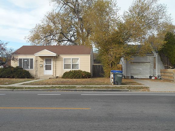 3rd image of 1622 W Indiana Ave