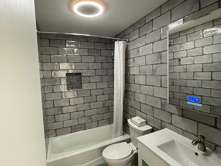 10 Riviera Ct — Photo 17