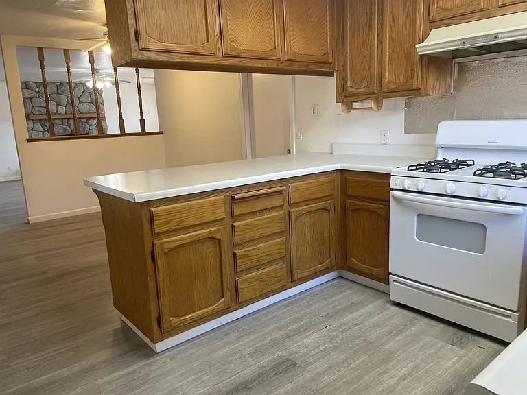 428 W Ward Ave — Photo 8