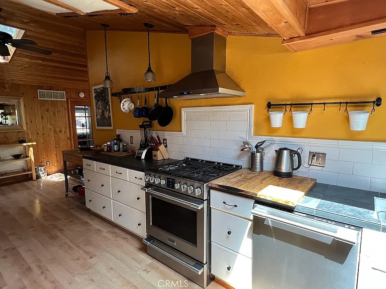 456 S Skyline Dr — Photo 8