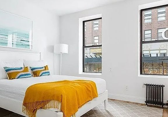 3rd image of 114 8th Ave APT 1GRR