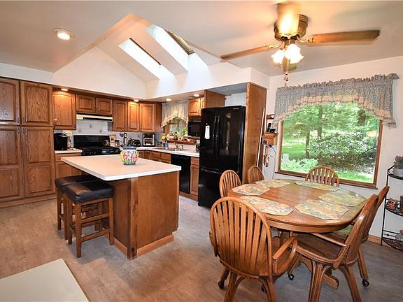 3rd image of 4726 Mill Stream Ct