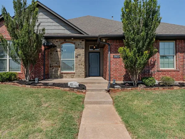 15933 Positano Dr, Edmond, OK 73013