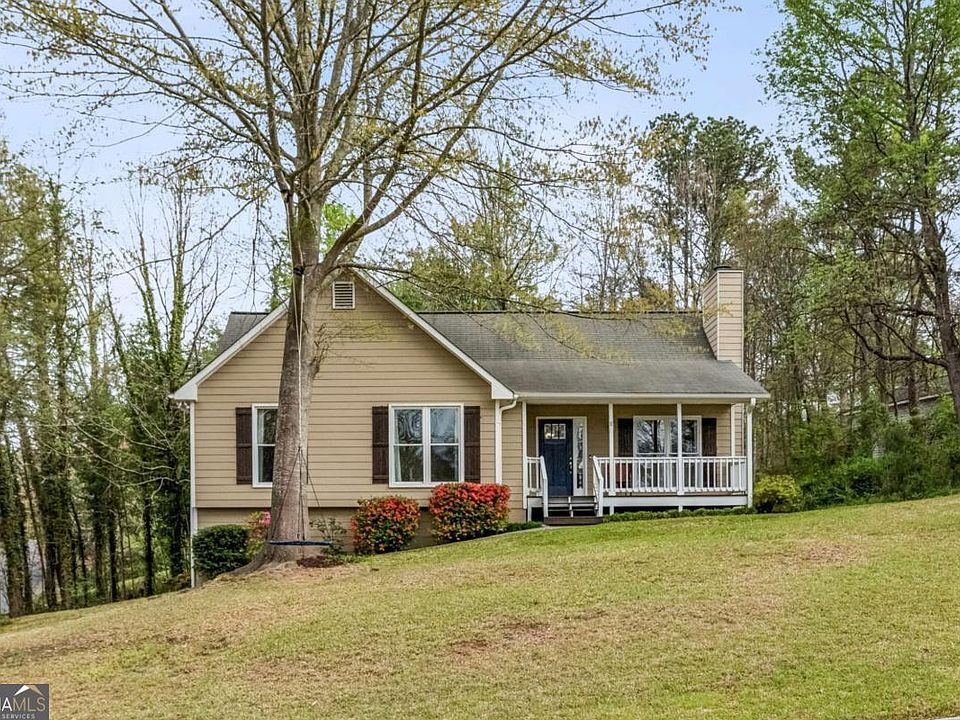 1st image of 18 W Ridge Dr SE