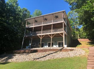 198 Nutcracker Ln, Macon, NC 27551