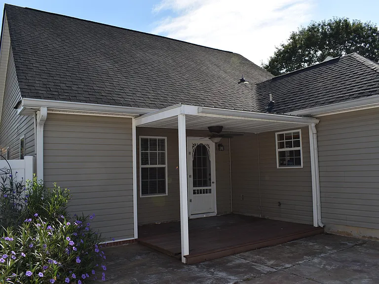 607 Dunloe Cir — Photo 11