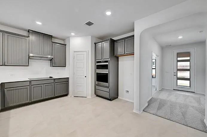 12529 Hallstatt Dr — Photo 13