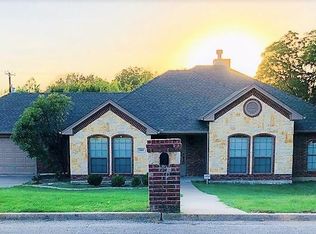 308 Shady Oak Rd, Keene, TX 76059