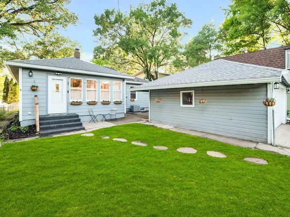 37 Crescent St, Big Lake, MN 55309