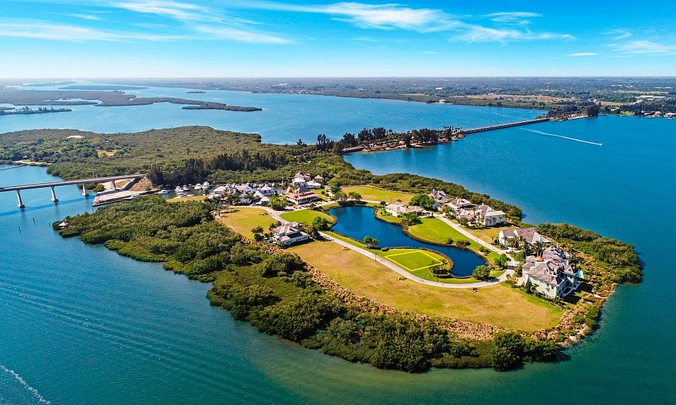 1st image of 9265 W Marsh Island Dr