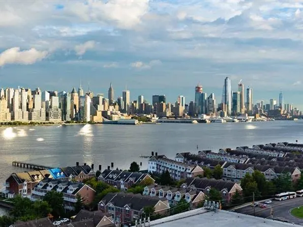 7002 Blvd East image 28 of 31