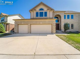8925 Edgefield Dr, Colorado Springs, CO 80920