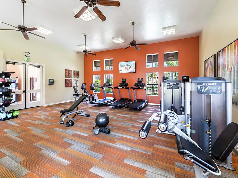 Villa Coronado Apartment Homes — Photo 12