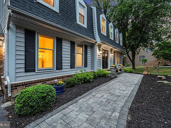 5th image of 9625 Reach Rd