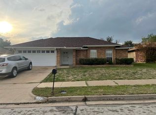 7933 Sunrise Dr, Watauga, TX 76148