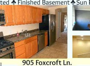 905 Foxcroft Ln, Baltimore, MD 21221