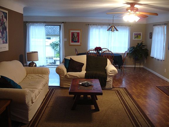 Huge Family/living room