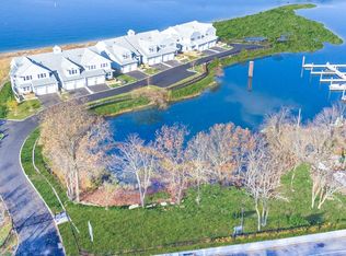 1 Sea Isle Lndg, Glen Cove, NY 11542