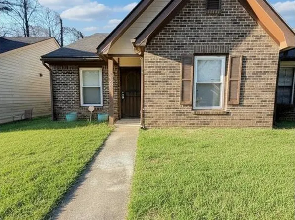 5374 Cherry Wood Dr, Stone Mountain, GA 30083