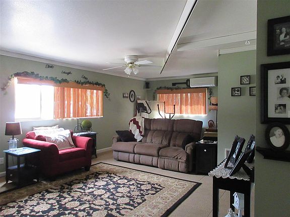 5th image of 821 Northridge Dr