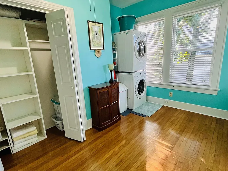 4623 Avenue N 1/2 — Photo 12