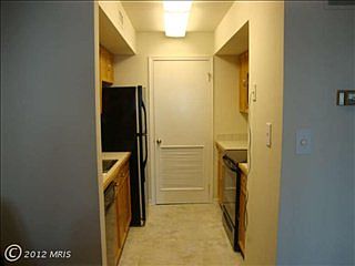 2nd image of 2594-F S Arlington Mill Dr APT 6