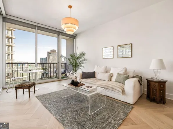 1080 Peachtree St NE Unit 2307, Atlanta, GA 30309