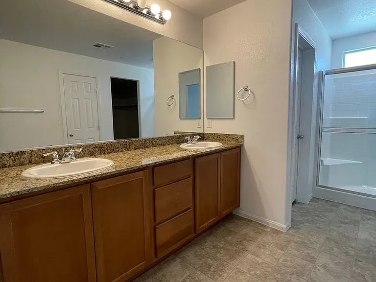 6124 Castle Gardens Ave — Photo 18