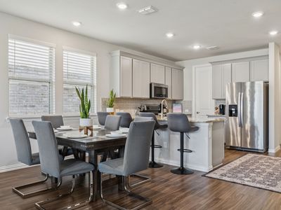2015 Tawakoni Dr, Irving, TX, 75062
