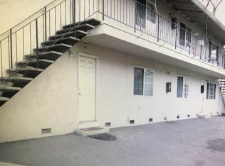 818 Reinert Rd #3, Mountain View, CA 94043