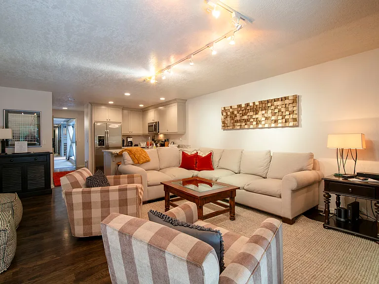 401 Silver King Dr #9 — Photo 16