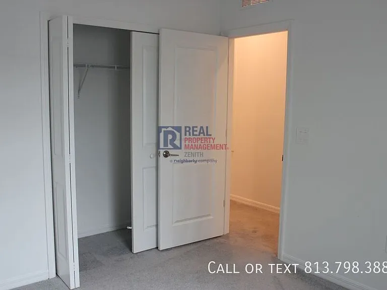 10821 Fowlers Bluff Ct — Photo 10