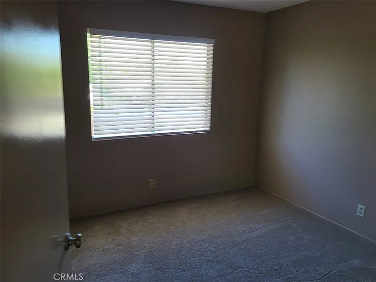 41929 Humber Dr — Photo 19