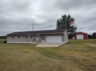 W475 State Road 121, Mondovi, WI 54755