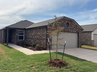 10040 Appaloosa Ln, Yukon, OK 73099