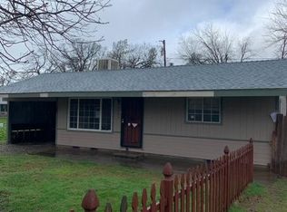 8980 Christopher Ln, Redding, CA 96002