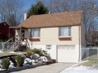613 Hillside Dr, Pittsburgh, PA 15235