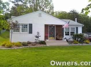 46 Dalfonso Rd, Newburgh, NY 12550